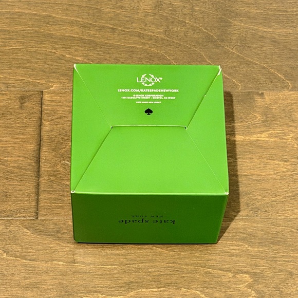 NWT Kate Spade Make It Pop Gold Floral Covered Box - Picture 5 of 8